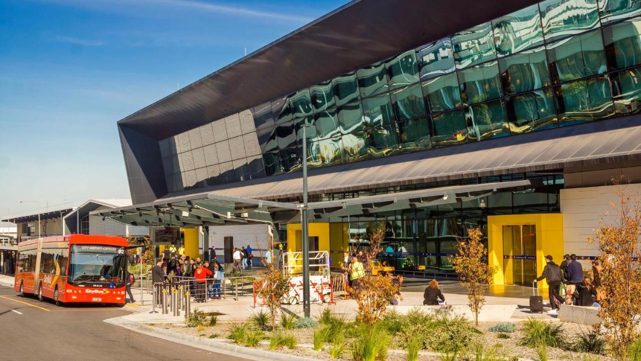 Ibis Budget - Melbourne Airport Tullamarine Exterior photo